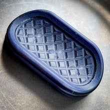 Load image into Gallery viewer, DIVOC Slider - Richlite