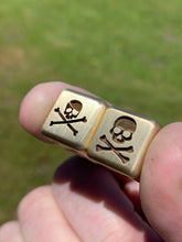 Load image into Gallery viewer, D6 Dice (1)