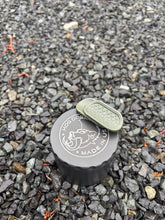 Load image into Gallery viewer, DIVOC Slider - Richlite