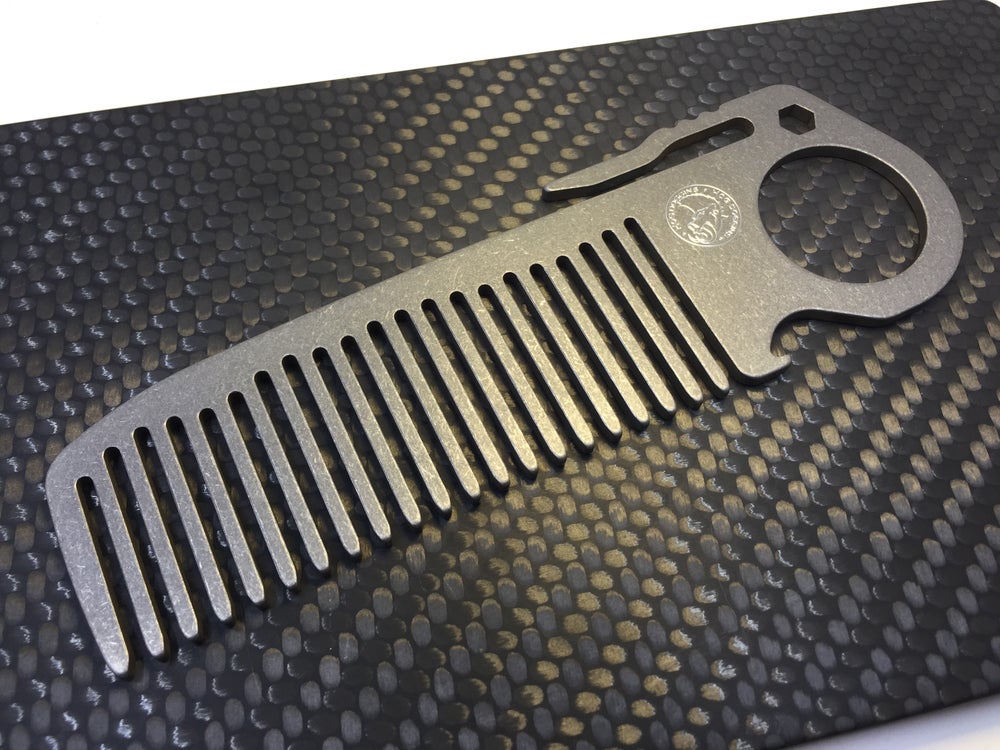 HogsTooth Comb 4